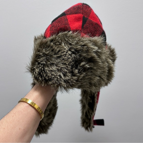 Plaid Winter Hat - Picture 3 of 5